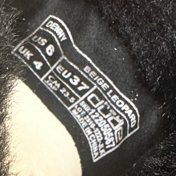 Hey Dude Denny Beige Leopard Animal Print Fur Ankle Bootie 6 Lightweight Comfy - Picture 4 of 11